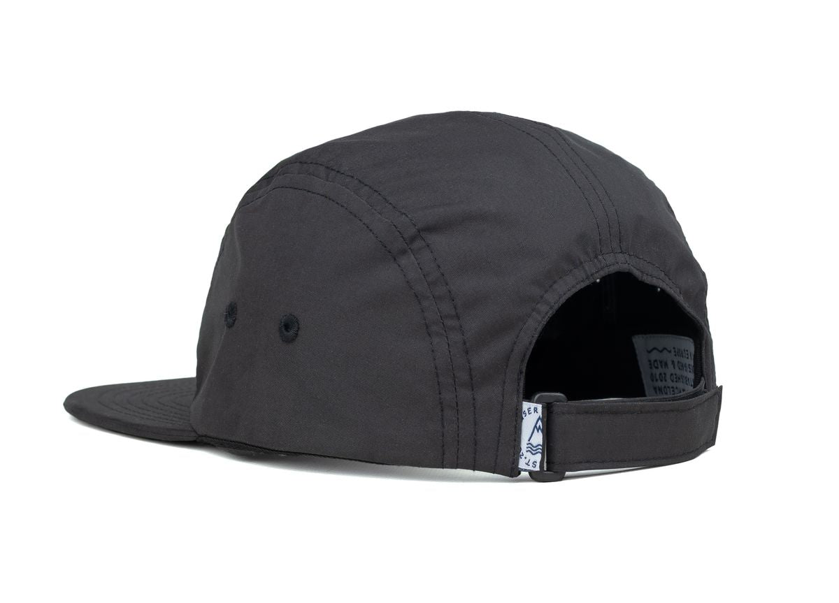 LASER BARCELONA Black Borne Tech Cap