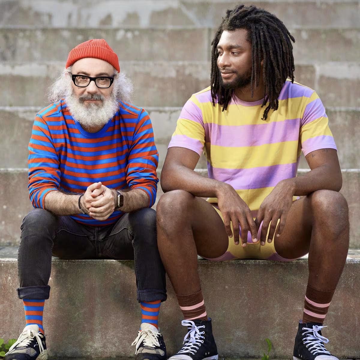 A WORLD OF CRAFT Socks Brown & Pink