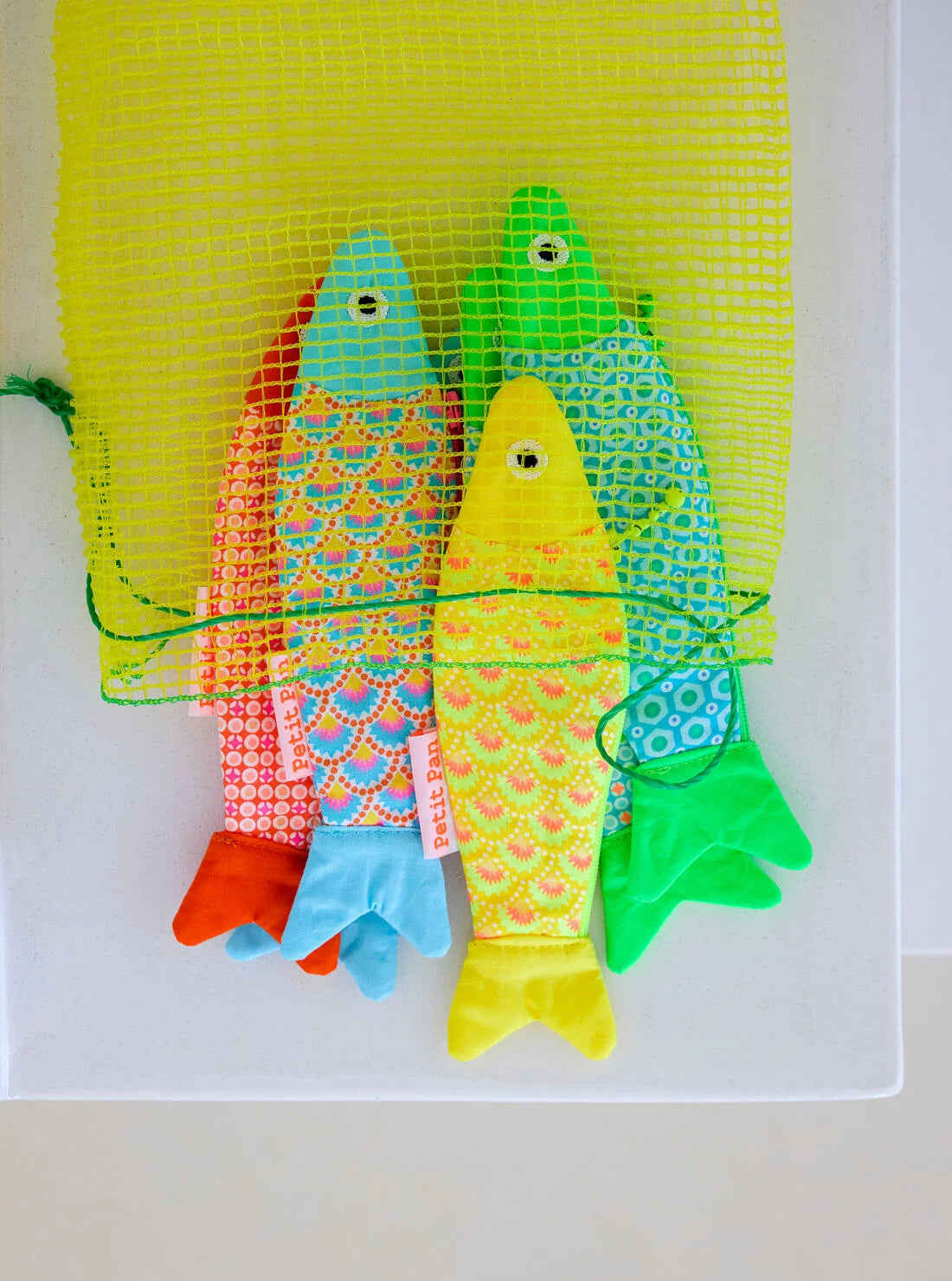 PETIT PAN Fish Purse Wasabi Yellow