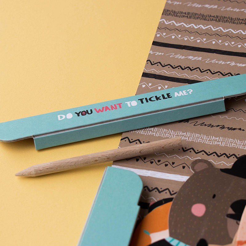 LONDJI Tickle Me Activity Kit