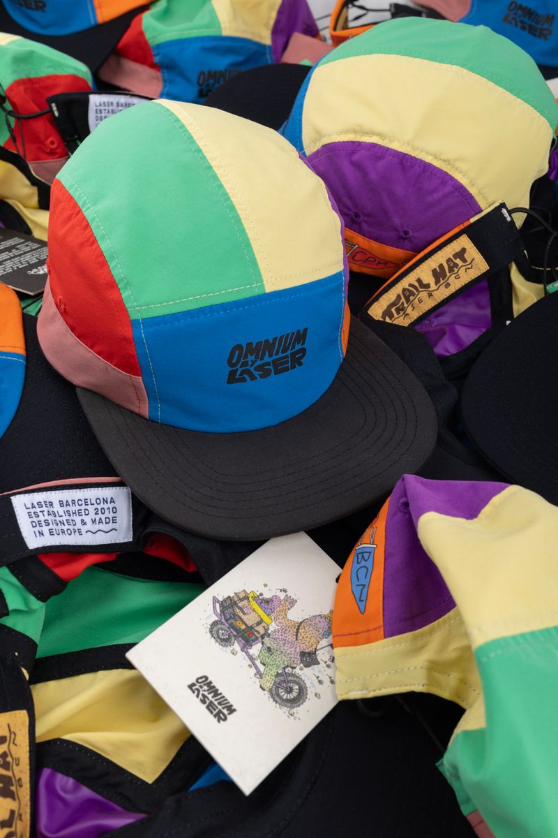 LASER BARCELONA Omnium 5 Panel Cap