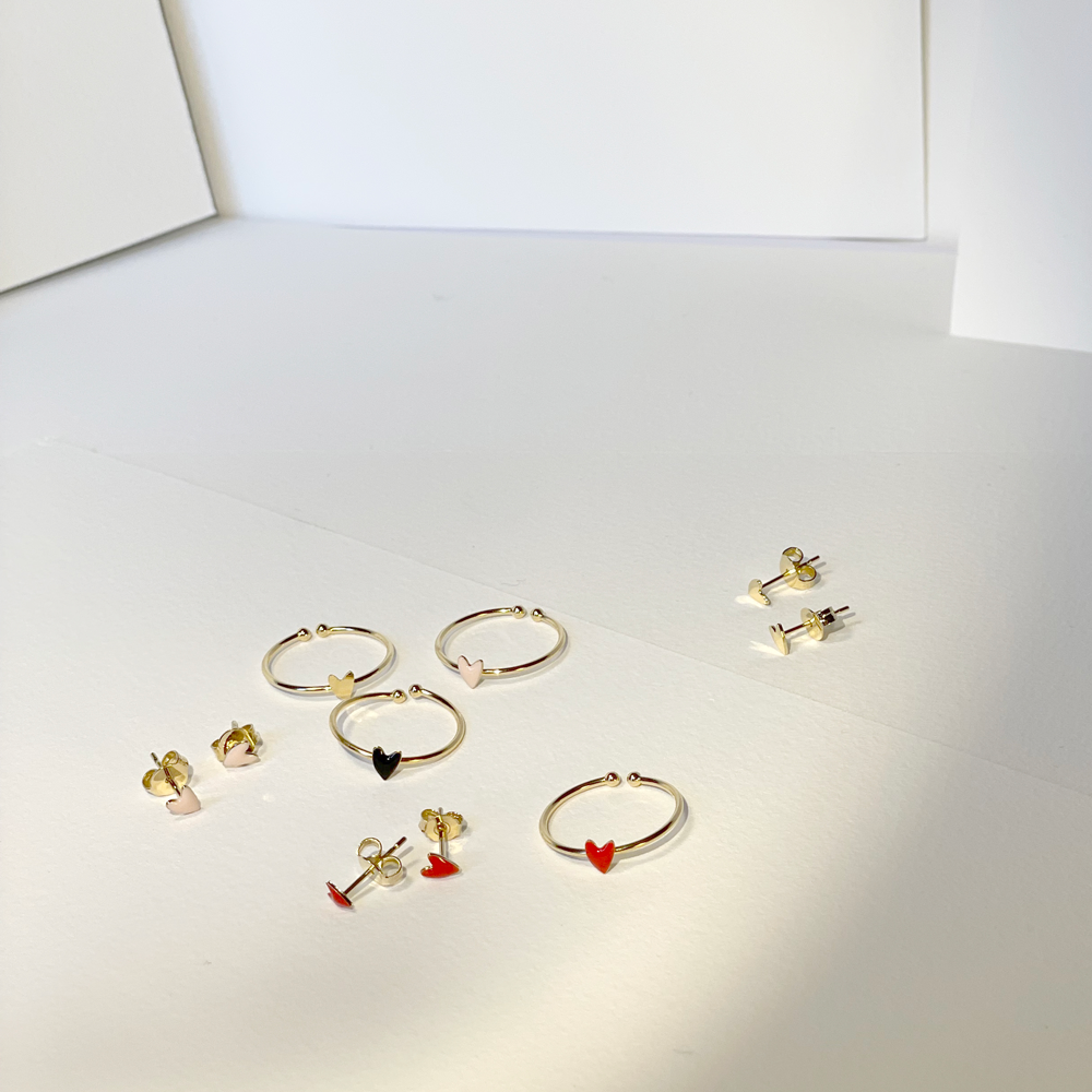 TITLEE Grant Red Heart Earrings