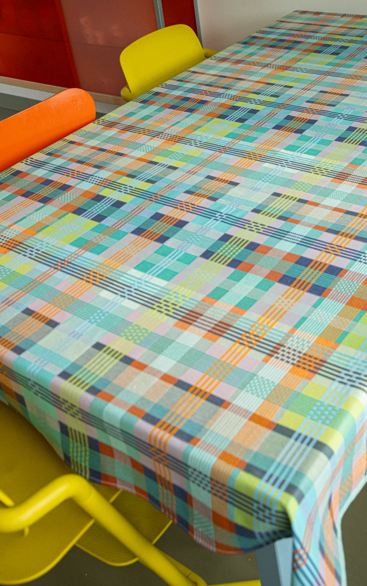 FOEKJE FLEUR #71A Tablecloth