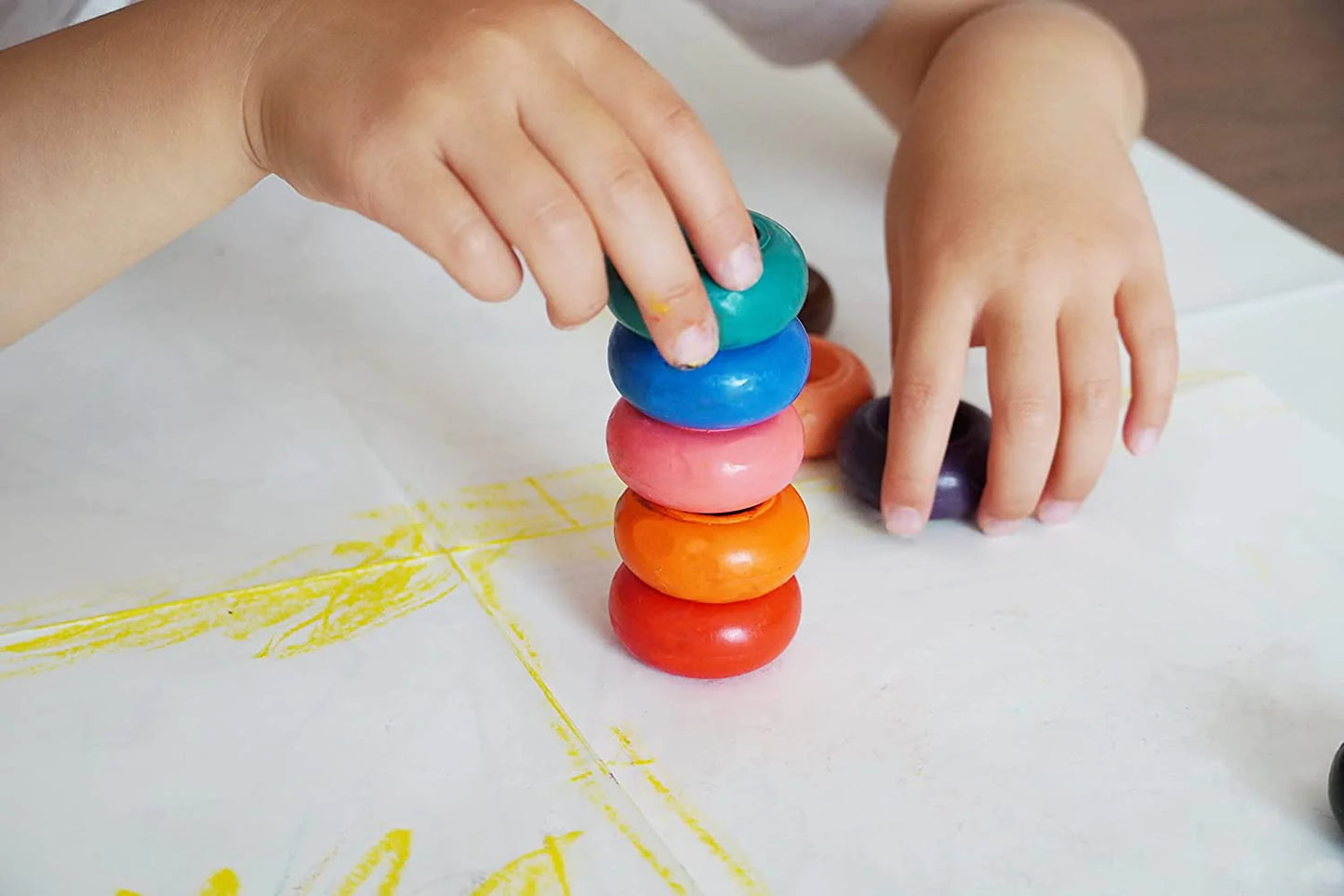 KOKUYO 10 Colour Ring Crayons