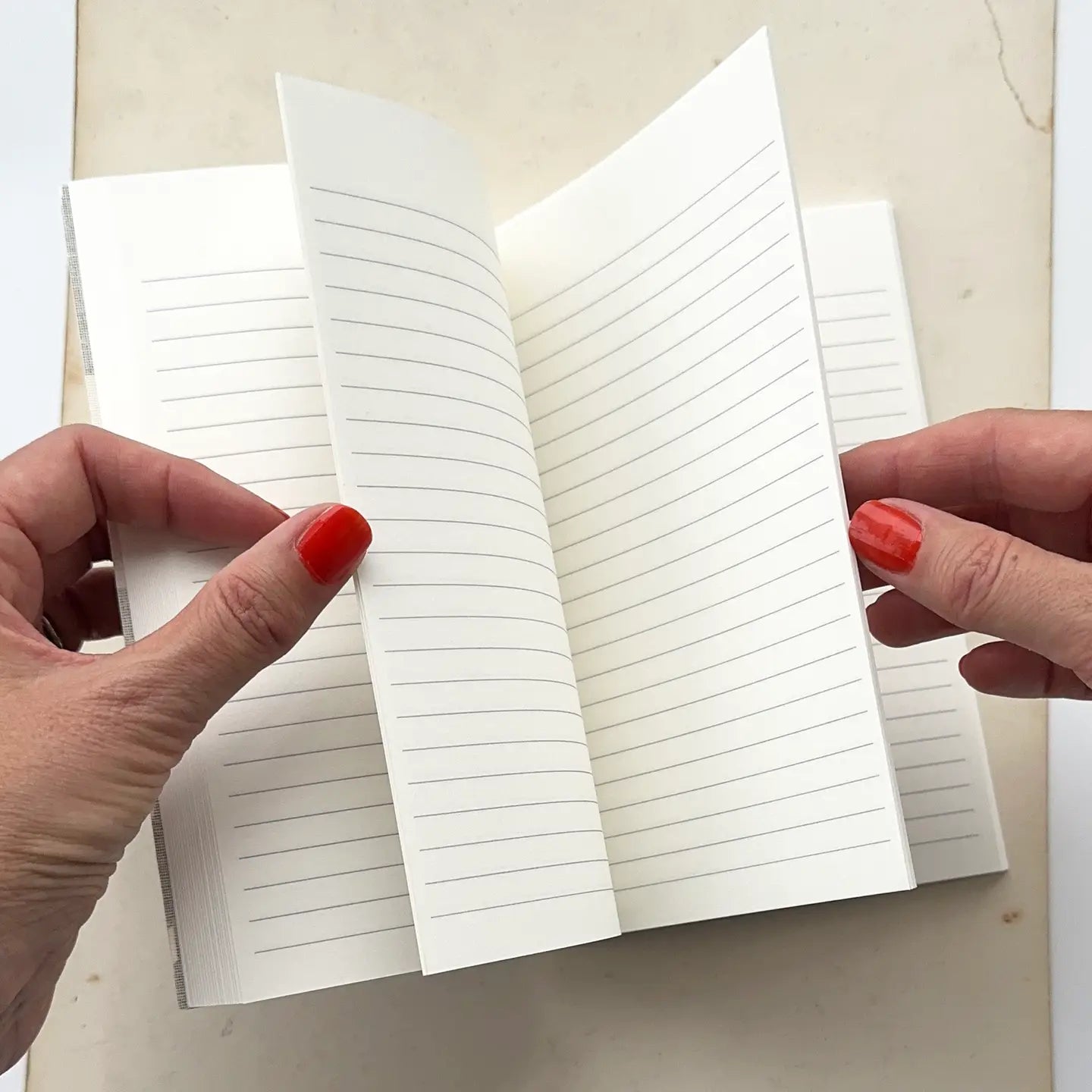 SUKIE STUDIO Cahier Typography Notebook