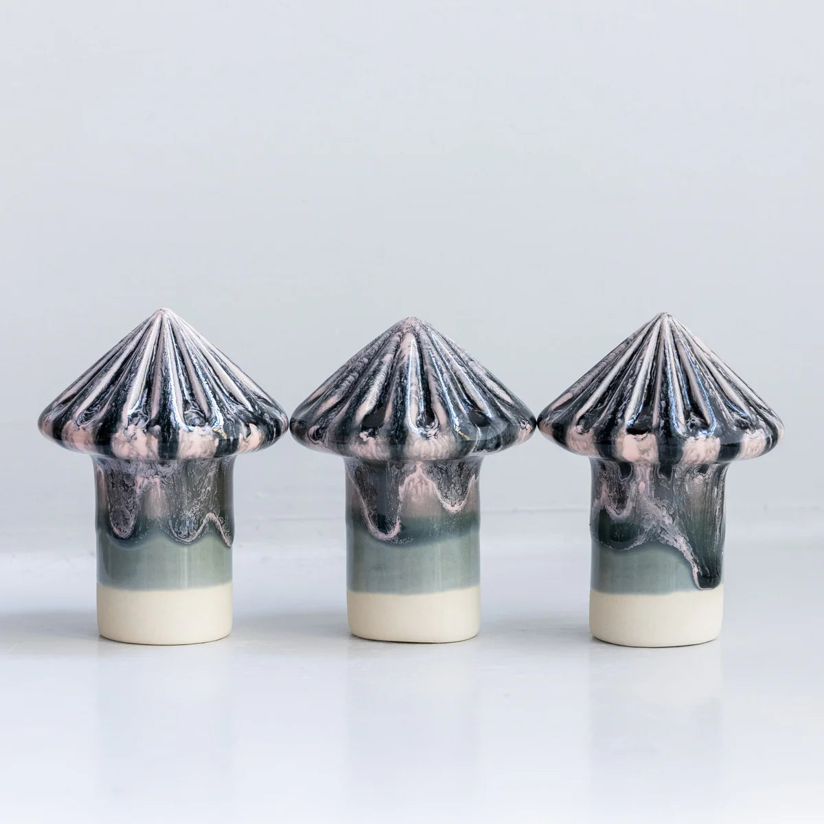 STUDIO ARHOJ Osu Familia Collection