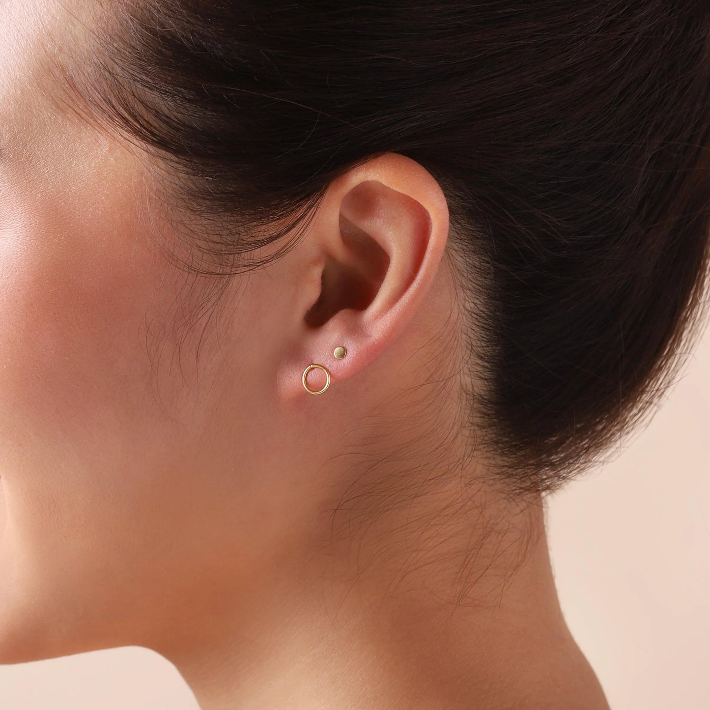 JUULRY Circle Stud Earrings Gold