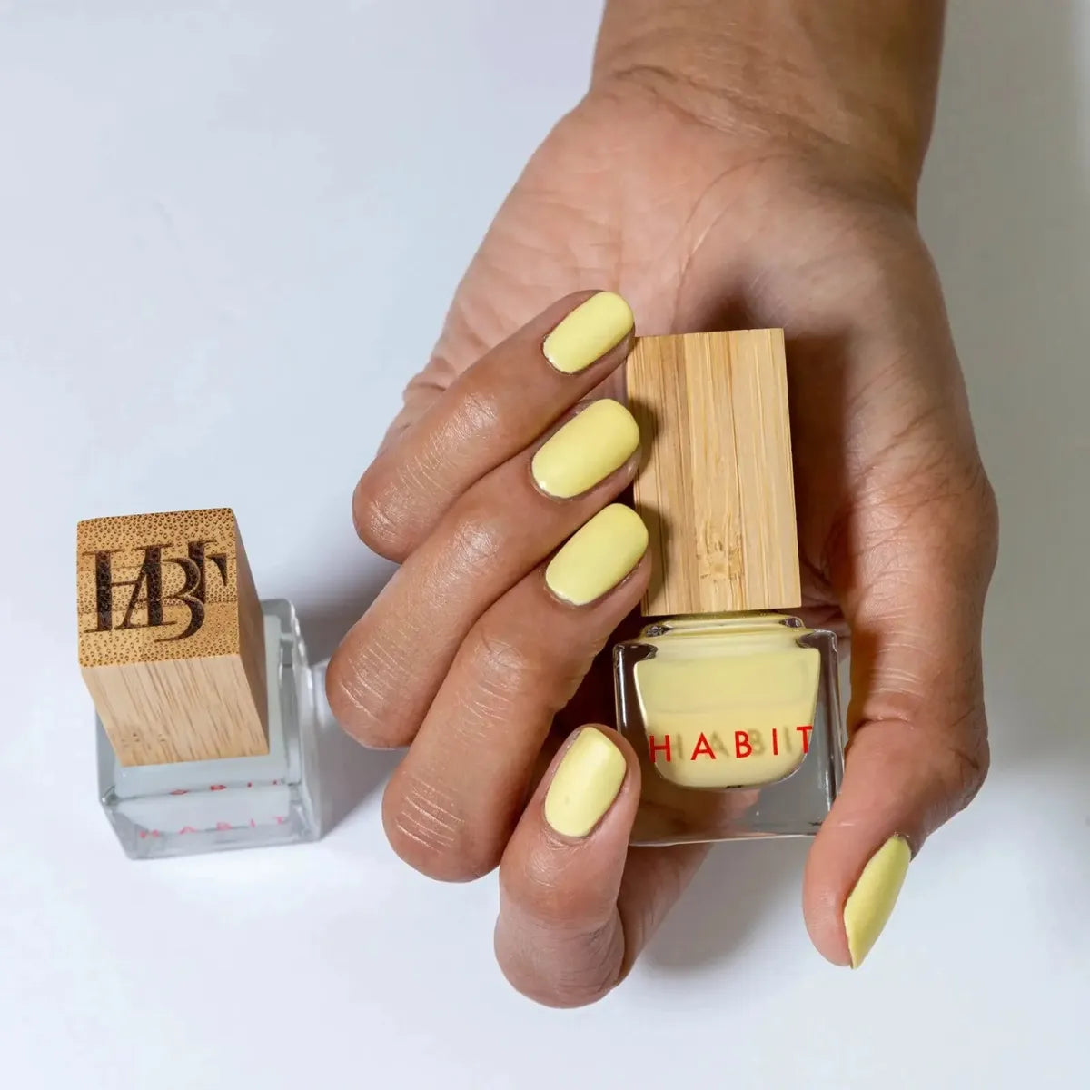 HABIT COSMETICS Daisy Chain Nail Polish