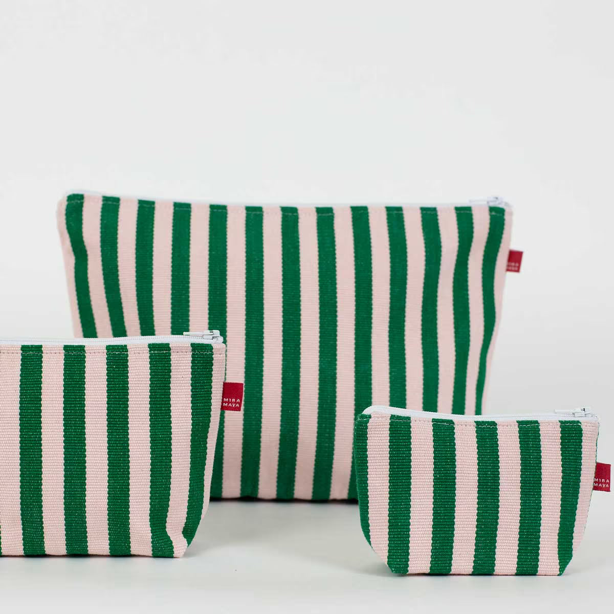 A WORLD OF CRAFT Josefin Toiletry Bags