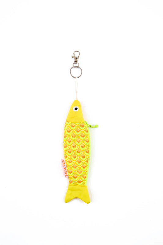 PETIT PAN Fish Purse Wasabi Yellow
