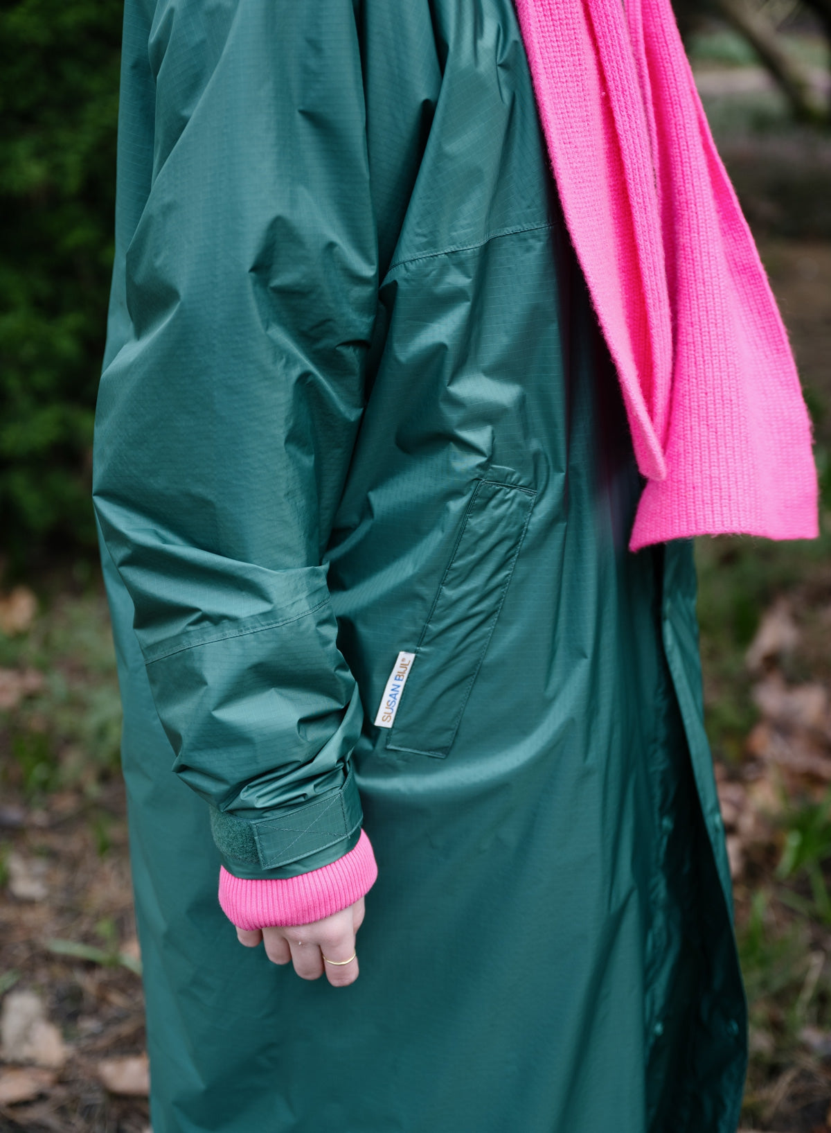 SUSAN BIJL Pine Raincoat