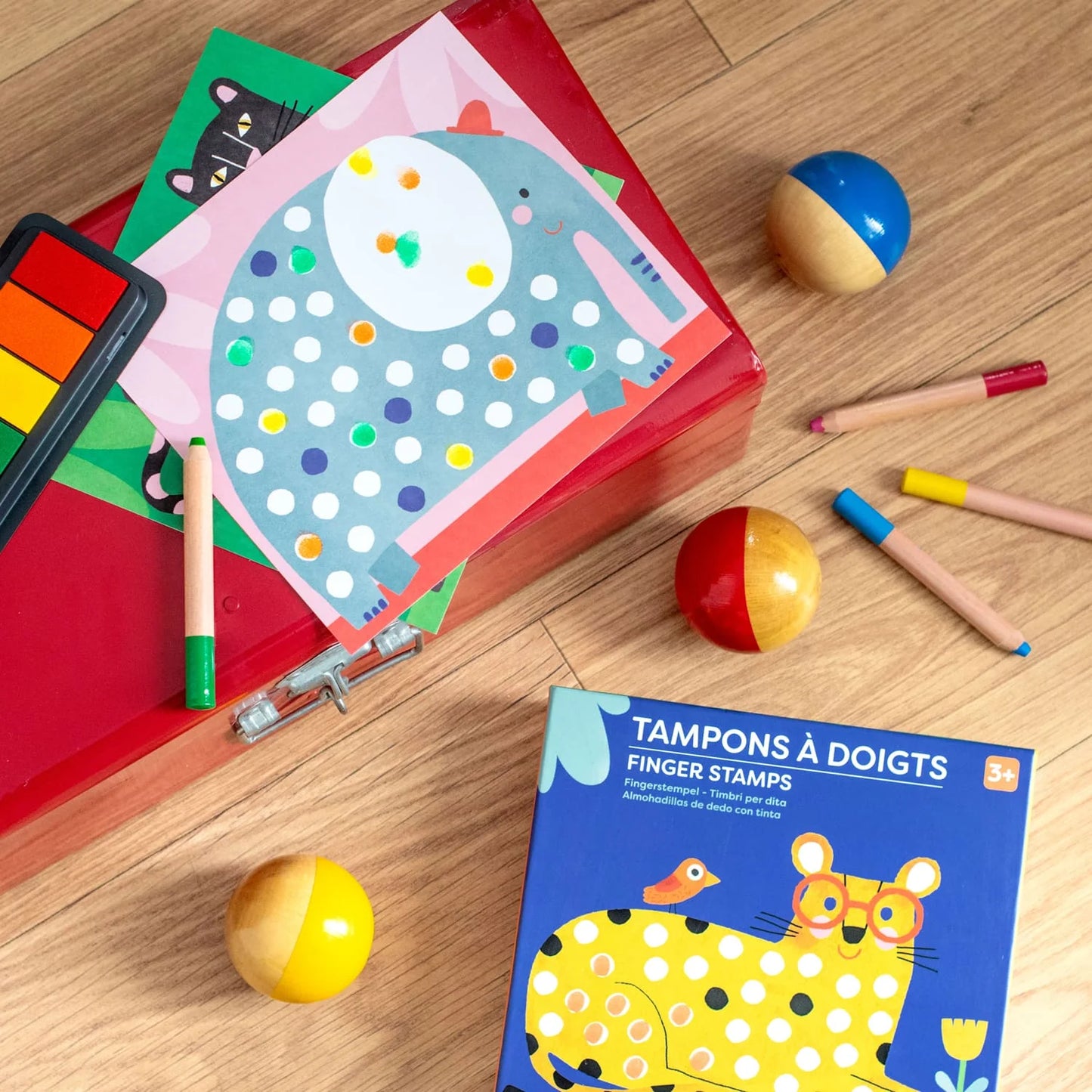 MOULIN ROTY Colouring Pencils Les Schmouks