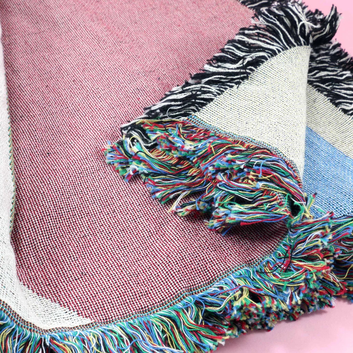 STUDIO ARHOJ Familia Throw Blanket